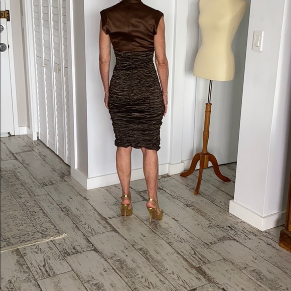 Dress - Picture 2 of 3